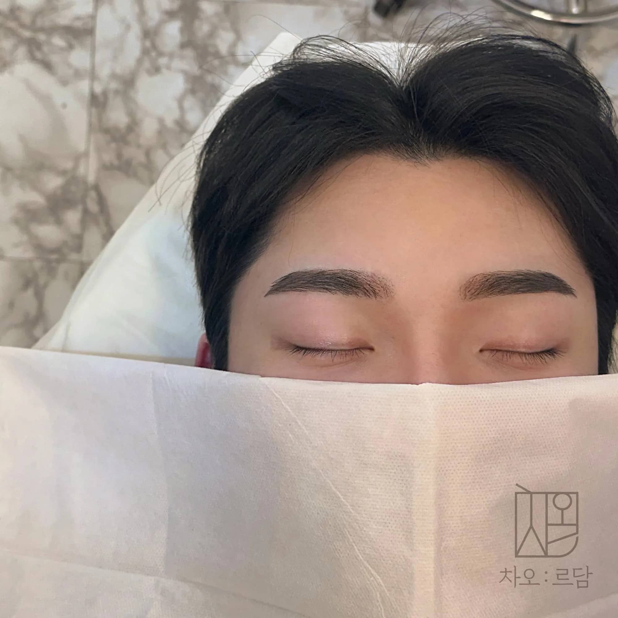 차오르담 맨즈브로우