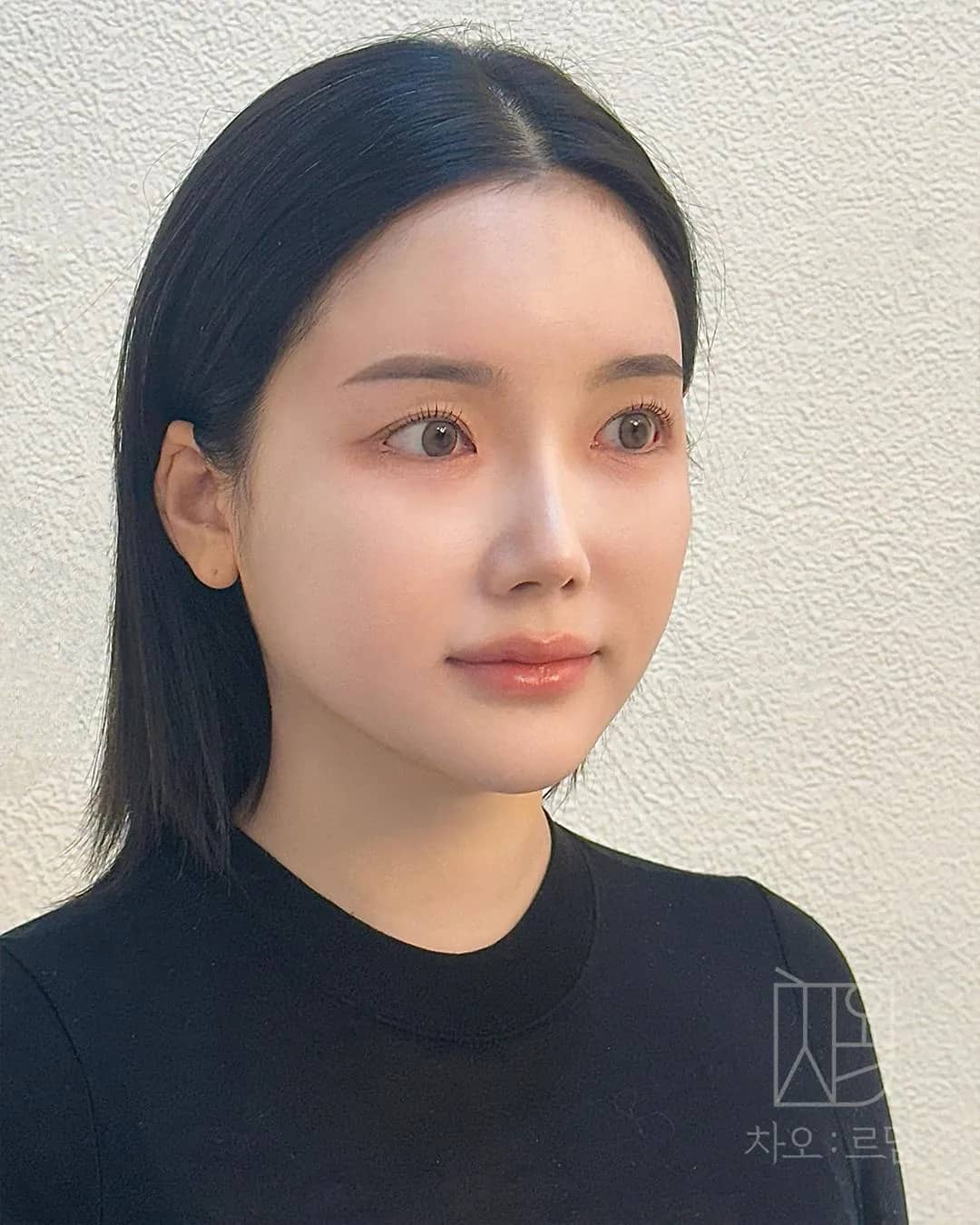 차오르담 여자눈썹